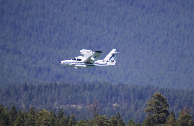 Rockwell Turbo Commander 690 (N8409B) - Over Lake koocanusa 