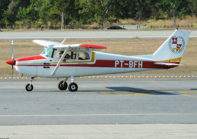 Cessna Skyhawk (PT-BFH)
