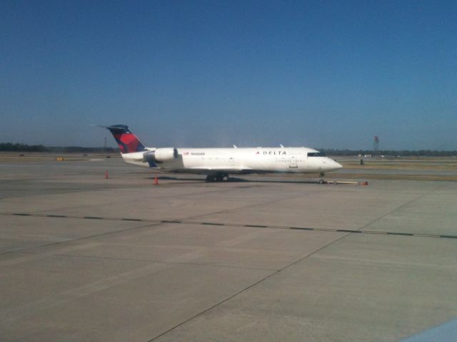 Canadair Regional Jet CRJ-200 (N686BR)