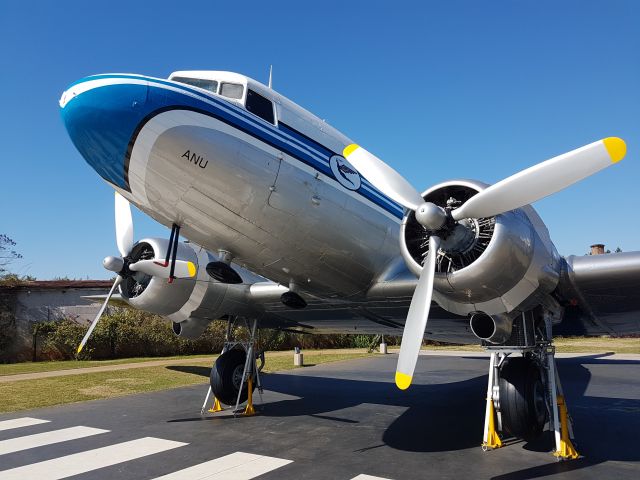 Douglas DC-3 (PP-ANU)