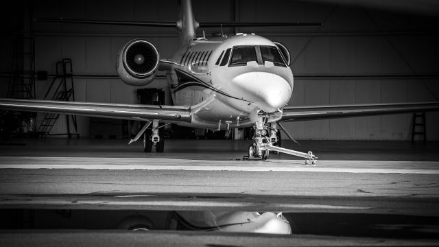 Cessna Citation Sovereign (N885M)