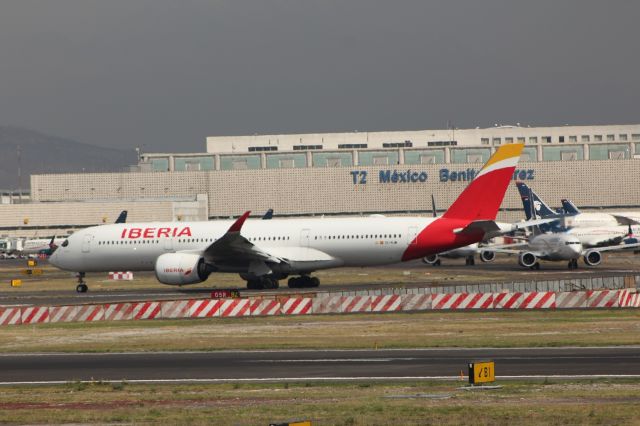 Airbus A350-900 (EC-NJM) - Iberia / Airbus A350-941 / MSN 419 / EC-NJM / MMMX 04/2023