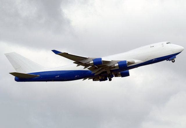 Boeing 747-400 (A6-GGP)