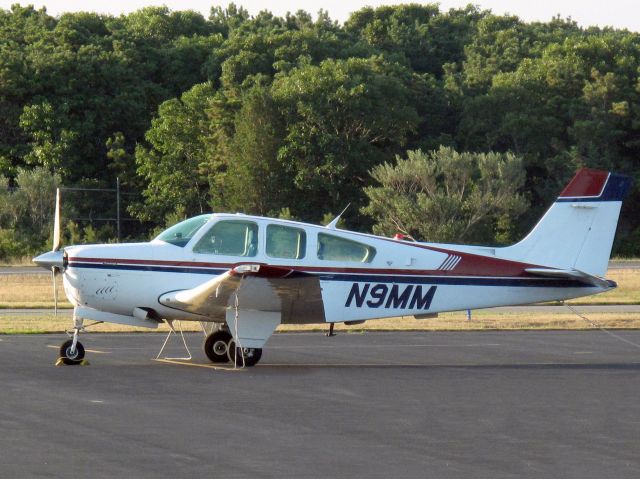 Cessna 350 (N9MM) - A very nice Bonanza.