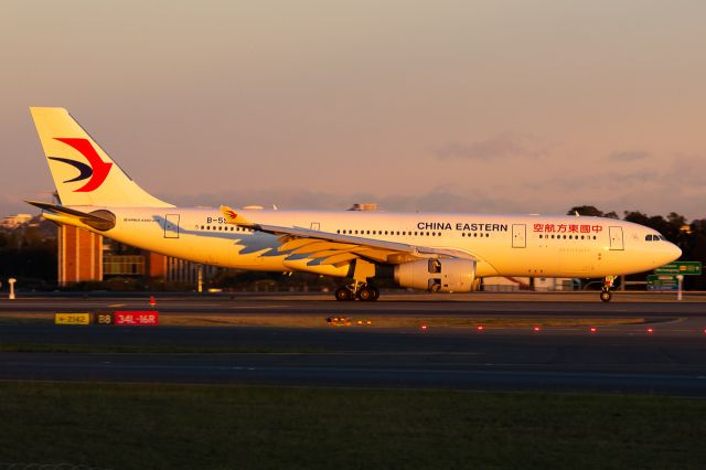 Airbus A330-200 (B-5968)