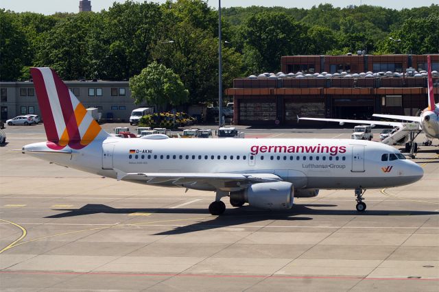 Airbus A319 (D-AKNI) - Airbus A319-112, Germanwings, D-AKNI, EDDT Airport Berlin-Tegel, 07.May 2018