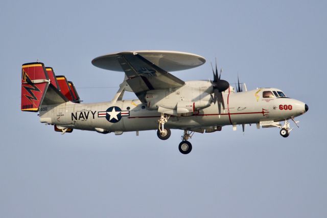 Grumman E-2 Hawkeye (16-8989)