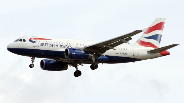 Airbus A319 (G-EUPB)