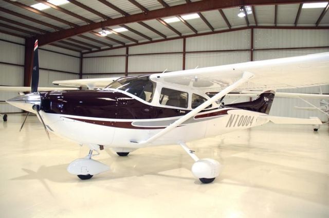 CESSNA T182 Turbo Skylane (N10004) - 2004 T182T