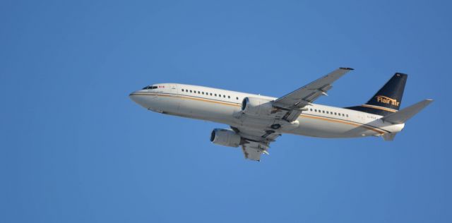 BOEING 737-400 (C-FLEJ)