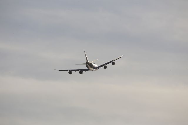 BOEING 747-8 (N858GT)