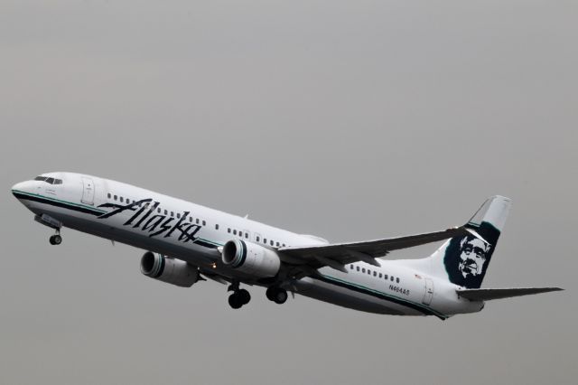 Boeing 737-900 (N464AS) - 2020-05-14