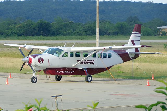 Cessna P210 (turbine) (V3-HIH)