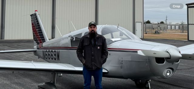 Piper Cherokee (N6669W)