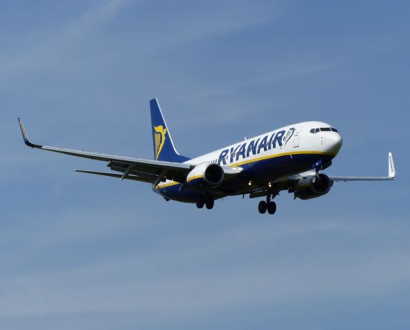 Boeing 737-800 (EI-EBC) - C/n 37520 date 16/08/16