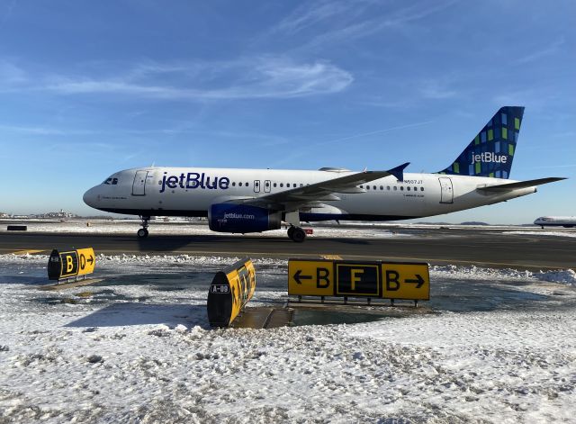 Airbus A320 (N507JT)