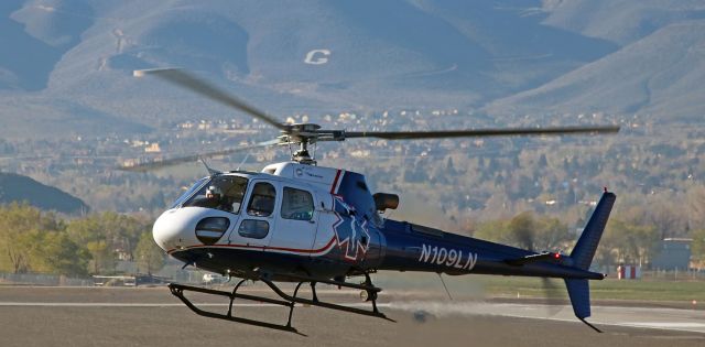 N109LN — - A Mediflight Eurocopter (N109LN, an AS-350 Ecureuil) is just about to touch down on the east side of Reno Tahoe International.