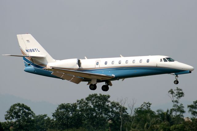 Cessna Citation Sovereign (N188TL)