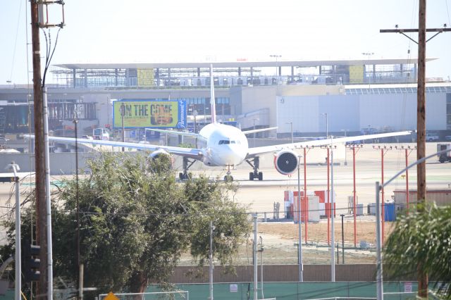 Boeing 777-200 (OE-LPD)