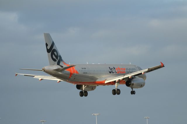 Airbus A320 (VH-VGR)