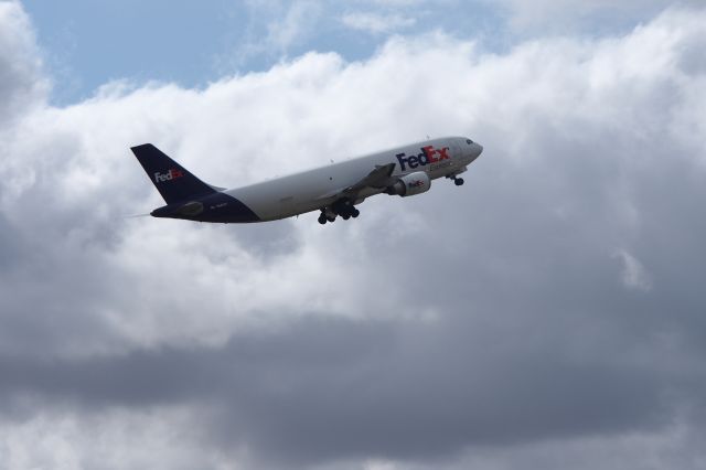 Airbus A300F4-600 (N685FE)