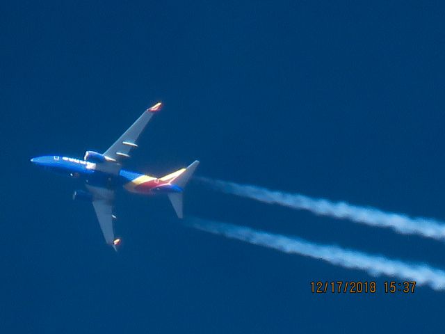 Boeing 737-700 (N767SW)