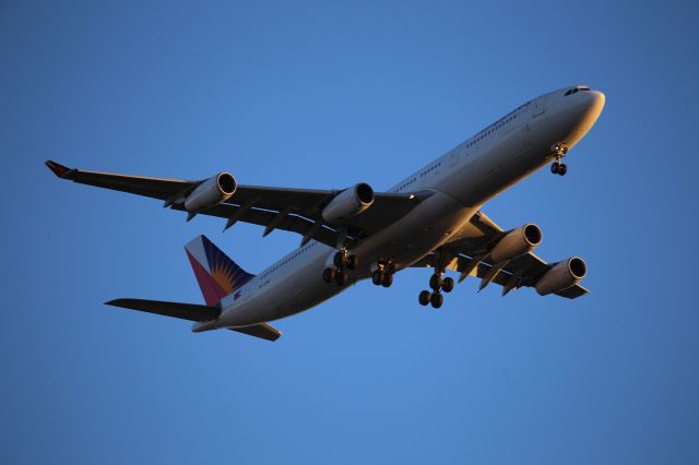 Airbus A340-300 (RP-C3441)