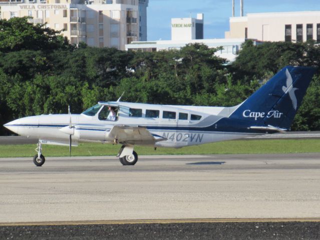 Cessna 402 (N402VN)