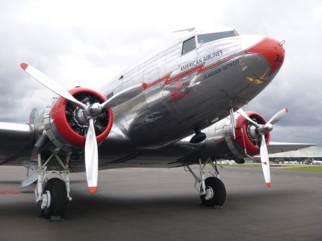 Douglas DC-3 (NC17334) - Flagship Detroit