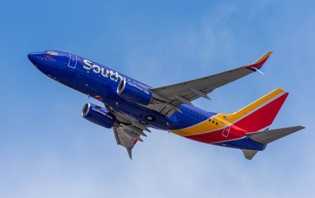 Boeing 737-700 (N953WN)