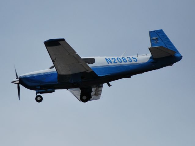 Mooney M-20 (N20835) - PREMIER METALS RECOVERY LLC on final for runway 2 at KJQF - 3/1/13