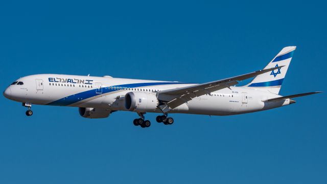 Boeing 787-9 Dreamliner (4X-EDI) - El Al Israel Airlines Boeing 787-9 (4X-EDI) [Herzliya / הרצליה] on approach to Perth Airport Runway 06 on a one-off Repatriation Flight helping those stranded by the COVID-19 Crisis. Arriving as “EL AL 087” direct from Tel Aviv.