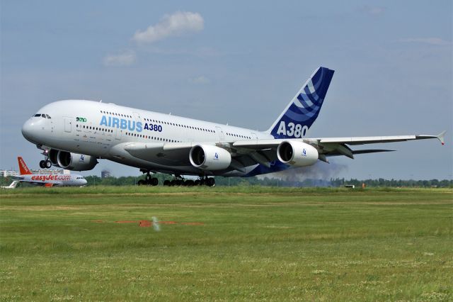 Airbus A380-800 (F-WWDD) - Airbus A380-861, Airbus Industrie, ILA 2010 Berlin Air Show, EDDB Airport Berlin-Schoenefeld, Germany, 11.June 2010