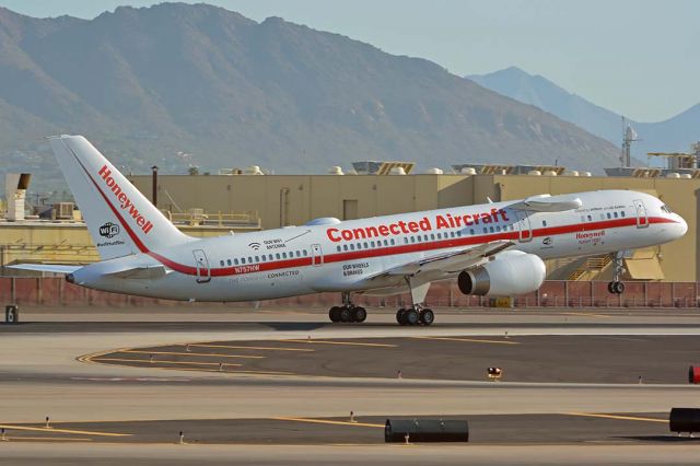 Boeing 757-200 (N757HW) - Honeywell Boeing 757-225 N757HW departed from Sky Harbor for Langley Air Force Base, Virginia on September 17, 2018.