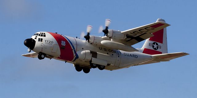 Lockheed C-130 Hercules (N1720)