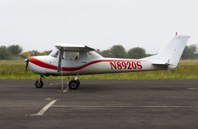 Cessna Commuter (N8920S)