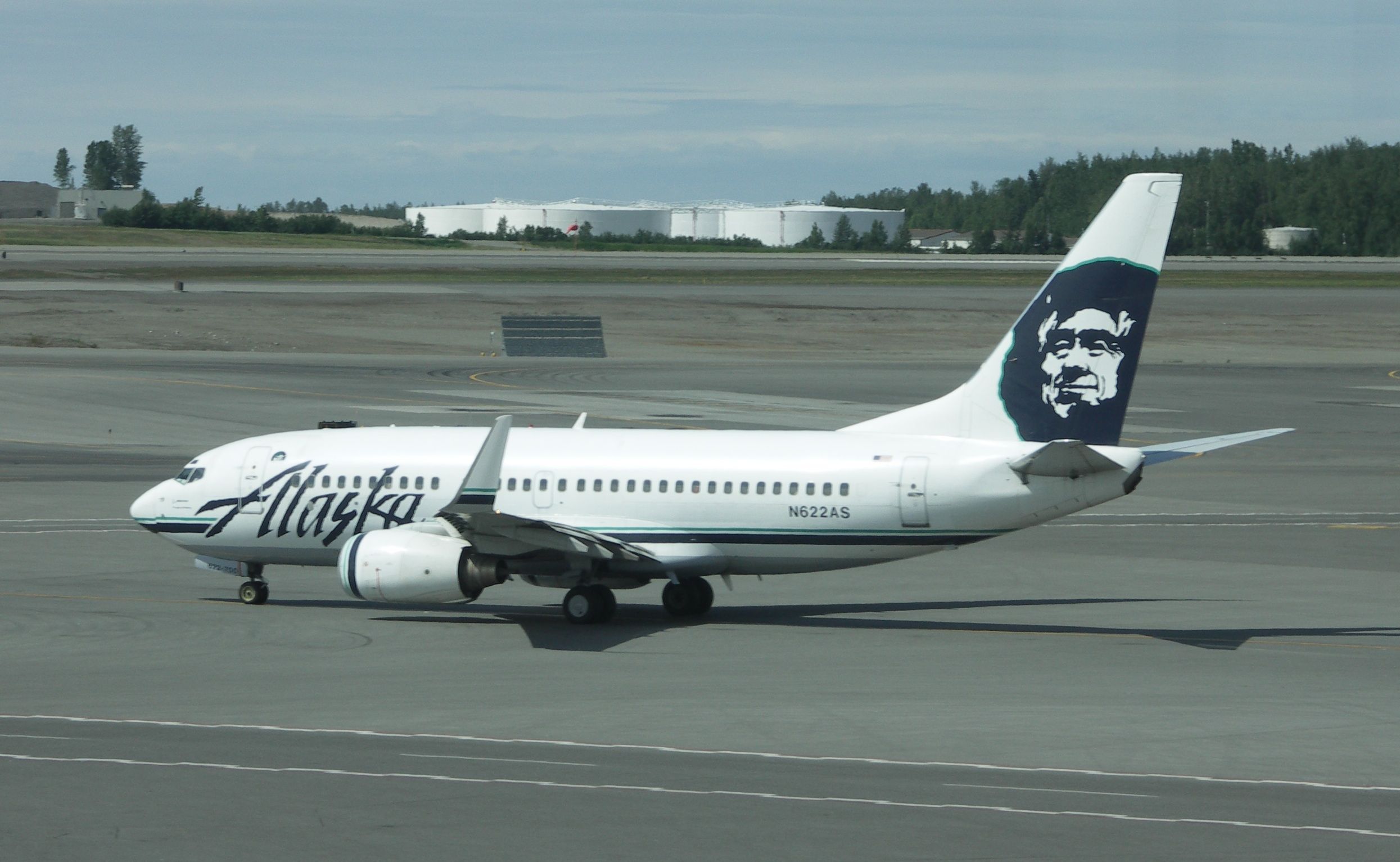 Boeing 737-700 (N622AS)