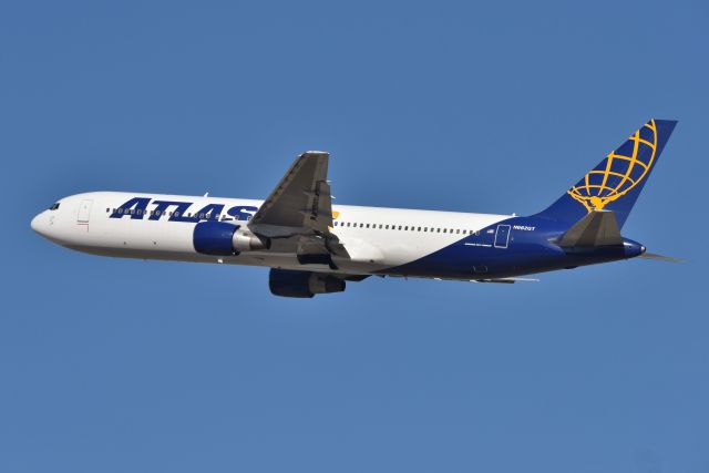 BOEING 767-300 (N662GT) - 23-L 03-21-22