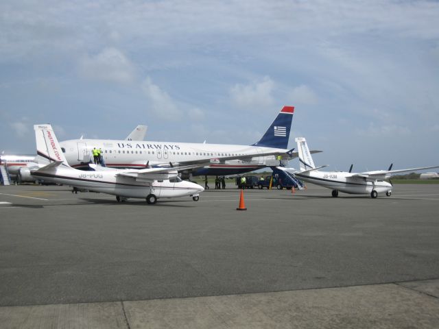 Airbus A319 (N107US)