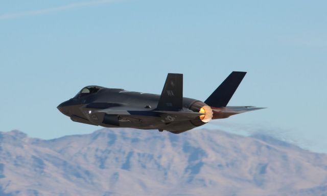 Lockheed F-35C —