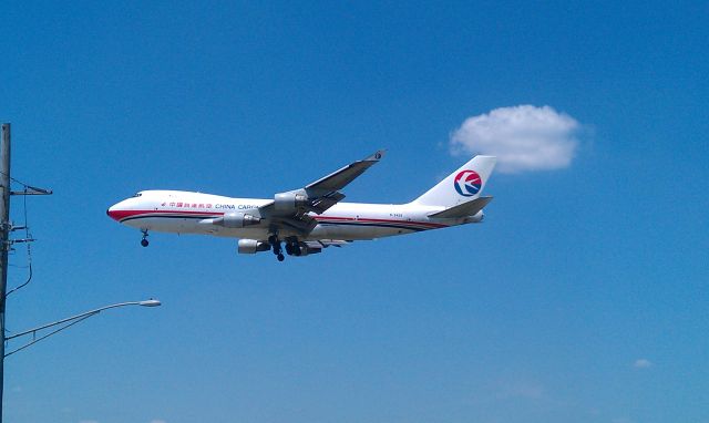 Boeing 747-400 (B-2428)