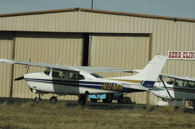 Cessna Centurion (N8MN)