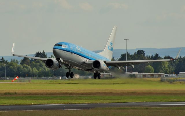 PH-BGD — - klm 737-7 ph-bgd training at shannon 28/6/14.