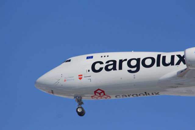 BOEING 747-8 (LX-VCA) - 2/17/14 - Final Approach to JFK 31R from Costco Parking Lot