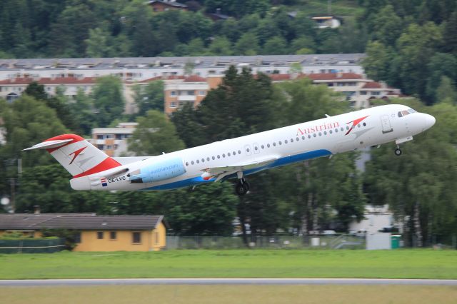 Fokker 100 (OE-LVC)