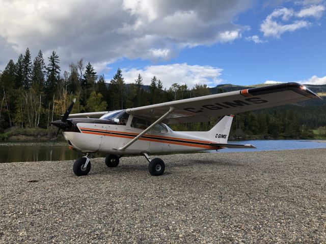 Cessna Skyhawk (C-GIMS)
