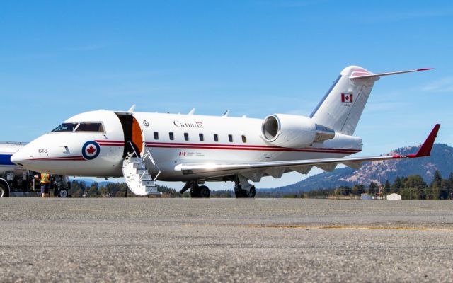 Canadair Challenger (14-4618) - Arrived from Halifax, NS as "CanForce 3085".