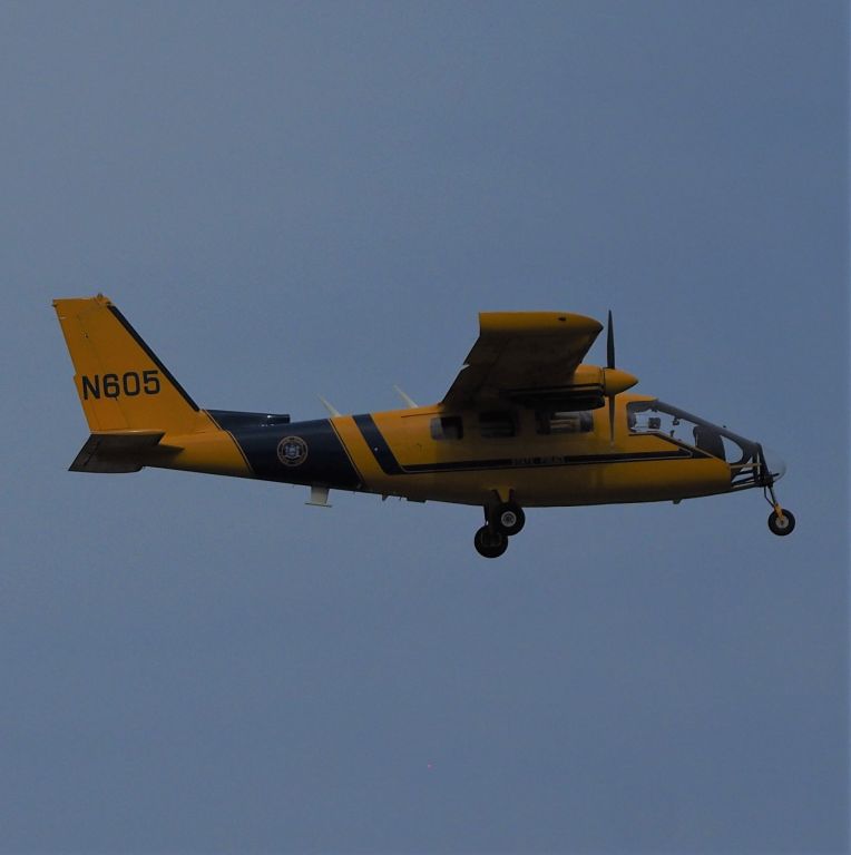 Partenavia P-68 (N605) - Grey Rider 5 , NY State Police P68 Observer landing Runway 19 ,  7/31/22