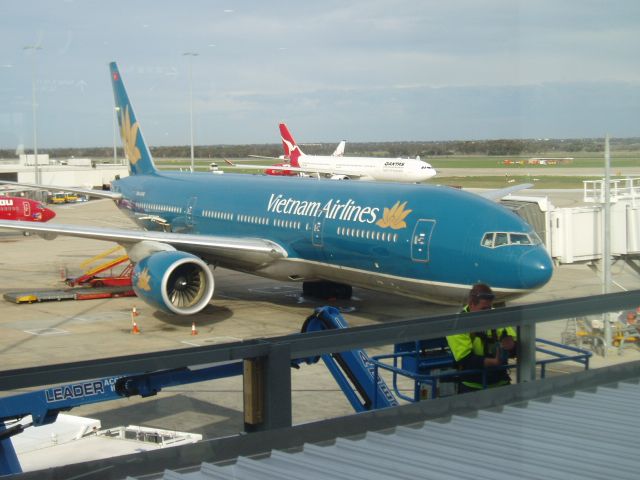 Boeing 777-200 (VN-A146) - Ready For Boarding