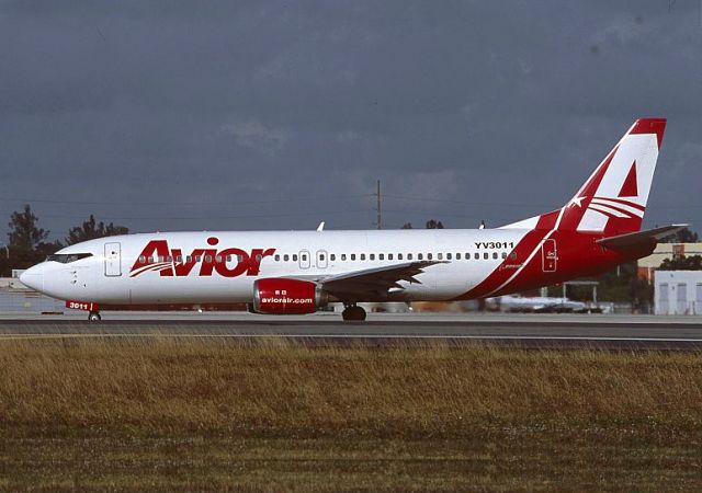 BOEING 737-400 (YV-3158)